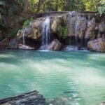 es seguro nadar en las cascadas de Tailandia